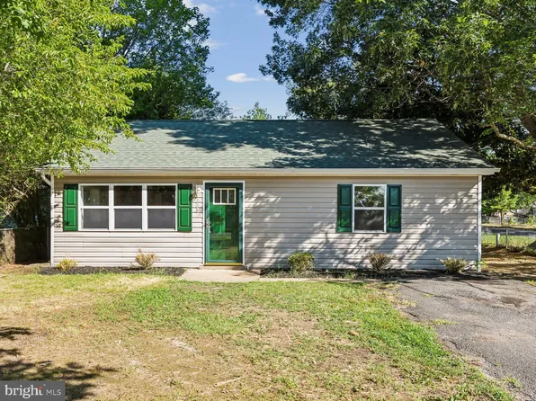301 2nd St, Colonial Beach, VA 22443