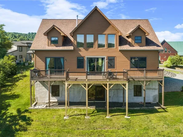 573 Cedar Trail, Fleetwood, NC 28626