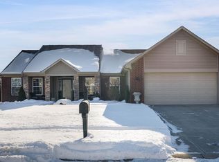 1511 Amberwoods Ct, Indianapolis, IN 46239