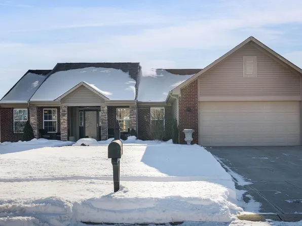 1511 Amberwoods Ct, Indianapolis, IN 46239