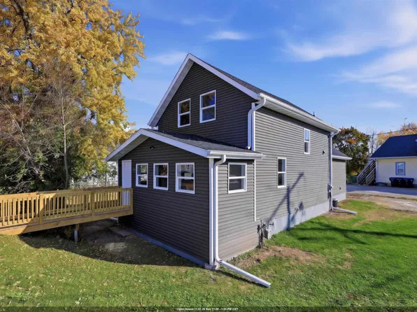 324 W Winneconne Ave, Neenah, WI 54956