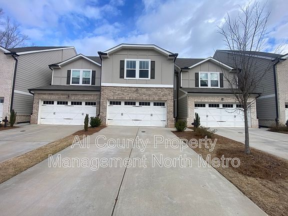 2nd image of 168 Timberland Ave