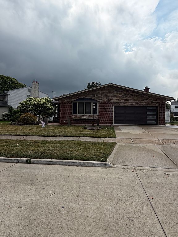 27033 Timber Trl - Property Image