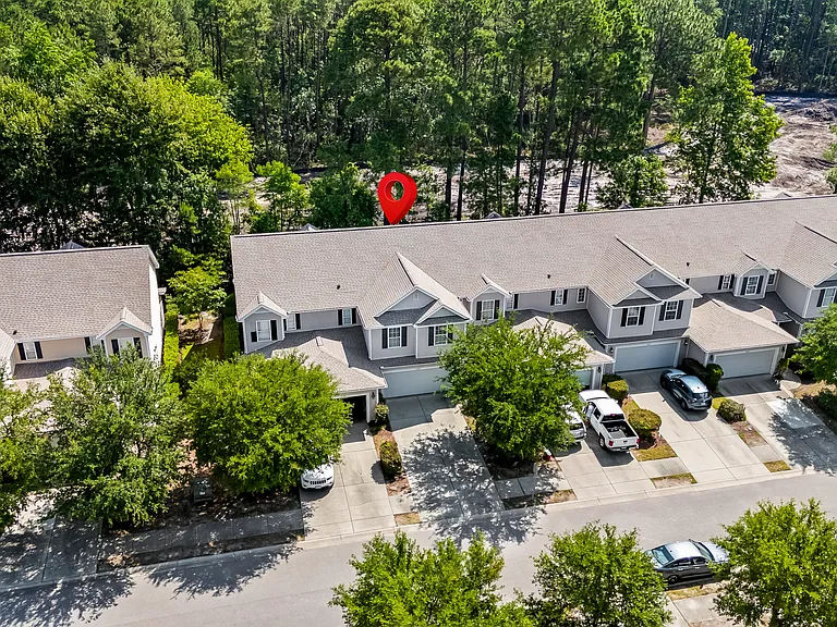 1020 Fairway Ln — Photo 36