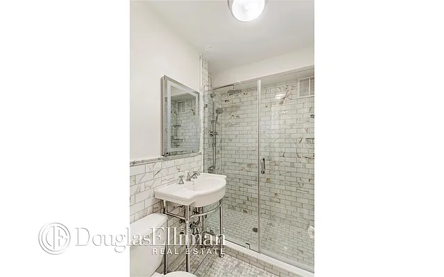 Sold by Douglas Elliman | media 15