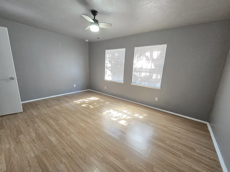 9571 Gonzales Dr — Photo 6