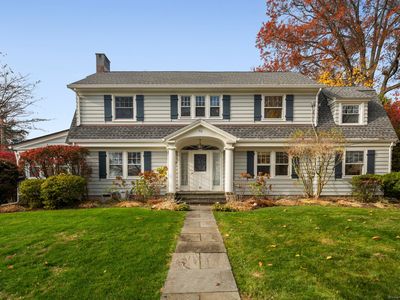 70 Hubbard Ave, Stamford, CT, 06905