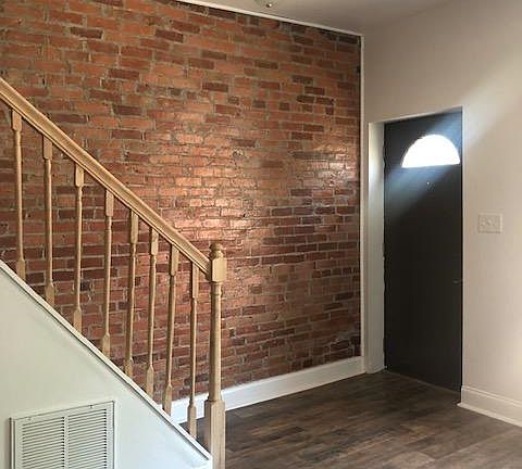 Living room Brick wall_