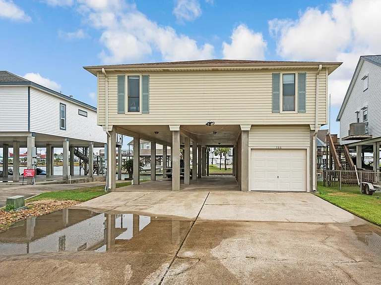 336 Admiral Cir — Photo 35