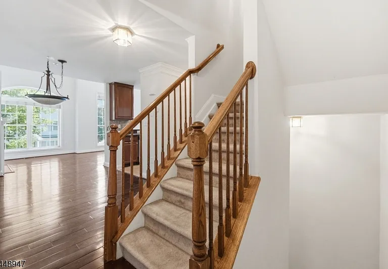 408 Donato Cir — Photo 7
