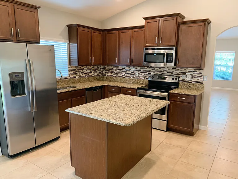 936 Sangria Cir — Photo 13