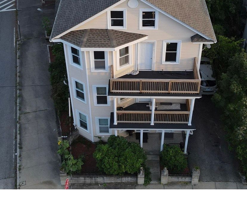 Third floor, porch