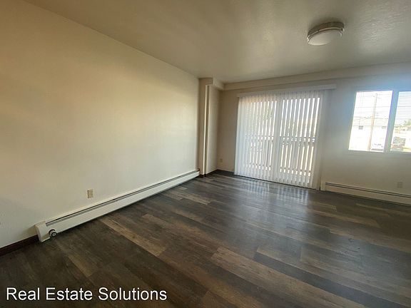 2nd image of 1336 W 23rd Ave #212