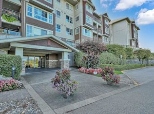 19677 Meadow Gardens Way #212, Pitt Meadows, BC V3Y 0A2