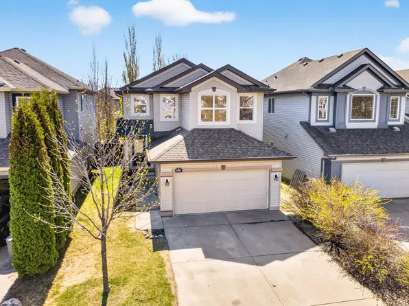 1907 120th St SW, Edmonton, AB T6W 0A9
