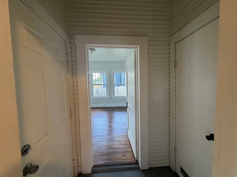 2505 Lipscomb St — Photo 37