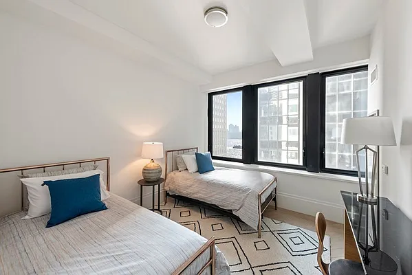 Sold by Nest Seekers International | media 3