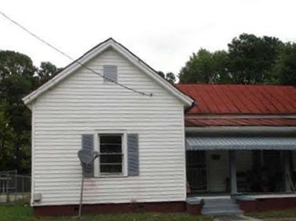 718 Nashville Rd, Rocky Mount, NC 27803