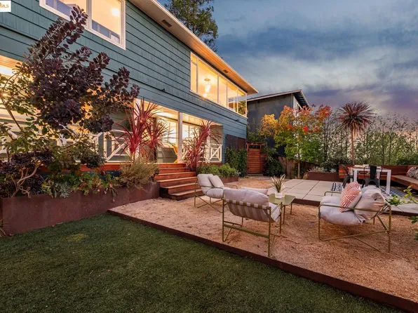 5973 Rincon Dr, Oakland, CA 94611
