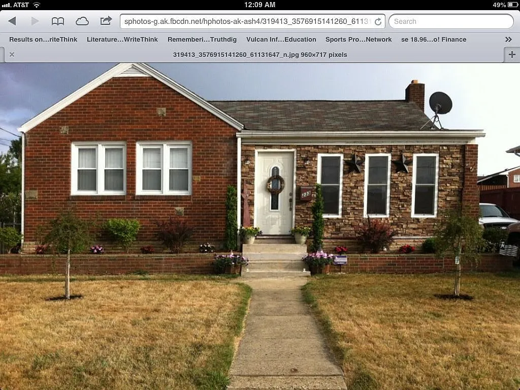 233 W Cross Ave photo 1