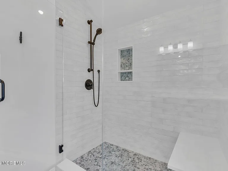 118 Ashley Ave — Photo 19