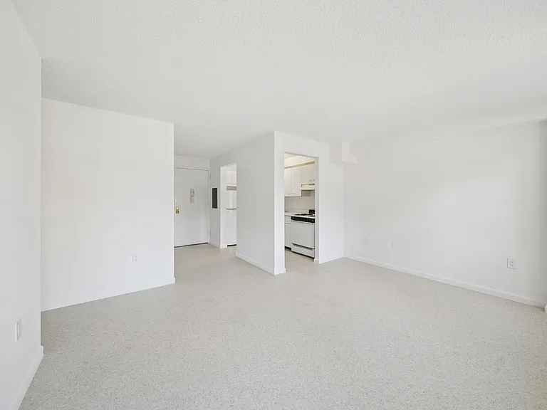 146 Beach 24 St #311 — Photo 5