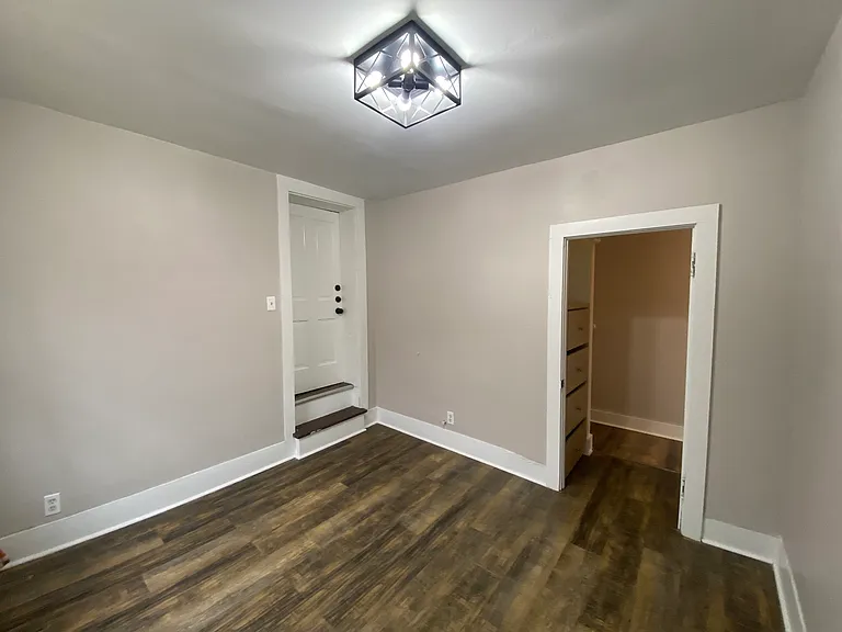 147 E Bridge St #2 — Photo 21