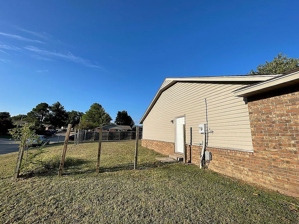 1202 E Maple St, Fort Gibson, OK 74434 Zillow