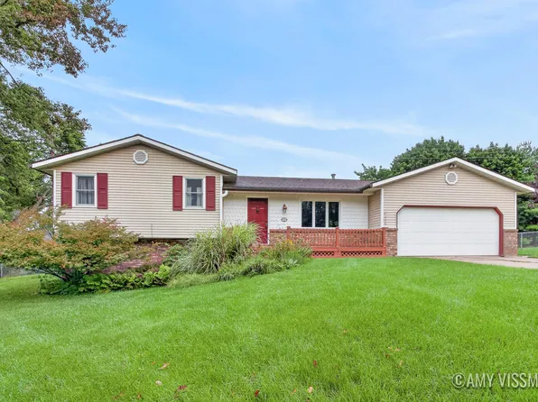 6363 Ada Dr SE, Ada, MI 49301