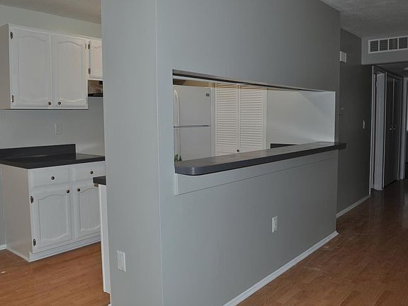 Kitchen Pass through to Living room