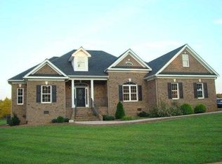 301 Tortoise Ln, Randleman, NC 27317