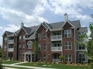 130 Shallowford Reserve Dr UNIT 303, Lewisville, NC 27023