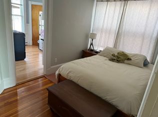 137 Columbia St #3B, Cambridge, MA 02139