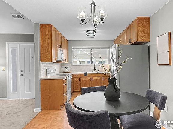 5th image of 4605 Hahns Peak Dr #203