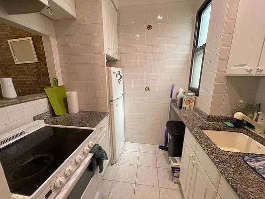 Rented by Corcoran | media 22