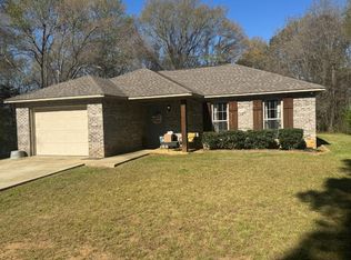 1657 Oak Hill Rd, Saltillo, MS 38866