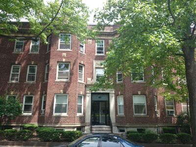 61 Thatcher St APT 4, Brookline, MA, 02446