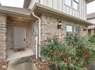 3500 Kenyon Dr, College Station, TX 77845