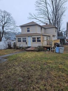 64 Shennen St, Quincy, MA, 02169