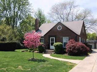 3810 Columbia Rd, North Olmsted, OH 44070
