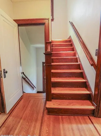 2154 Emerson Ave — Photo 14
