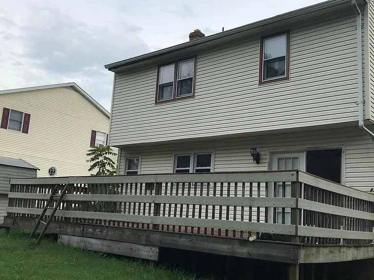 215 Murray Rd — Photo 13