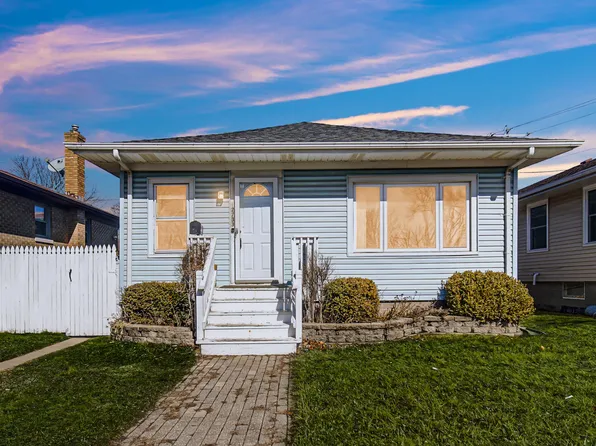 2733 173rd St, Hammond, IN 46323