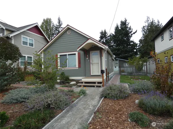 1408 15th Street, Anacortes, WA 98221