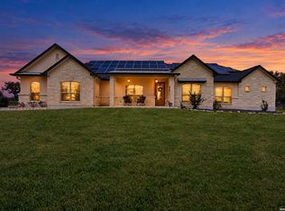 1027 County Road 367, Hondo, TX 78861