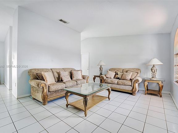 5th image of 15421 SW 177th Ter