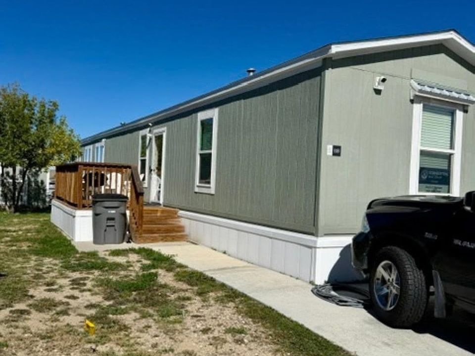 1st image of 4901 E Lathrop Rd #118
