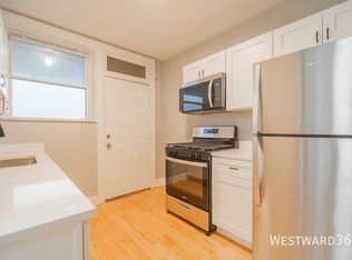 2422 W Fargo Ave #3, Chicago, IL 60645