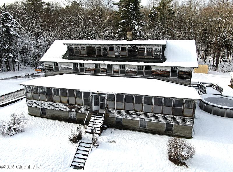 5th image of 137 Nugent Road