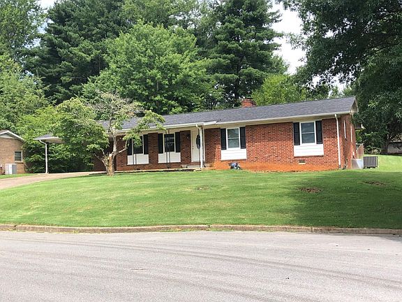 2nd image of 210 Haynes Dr